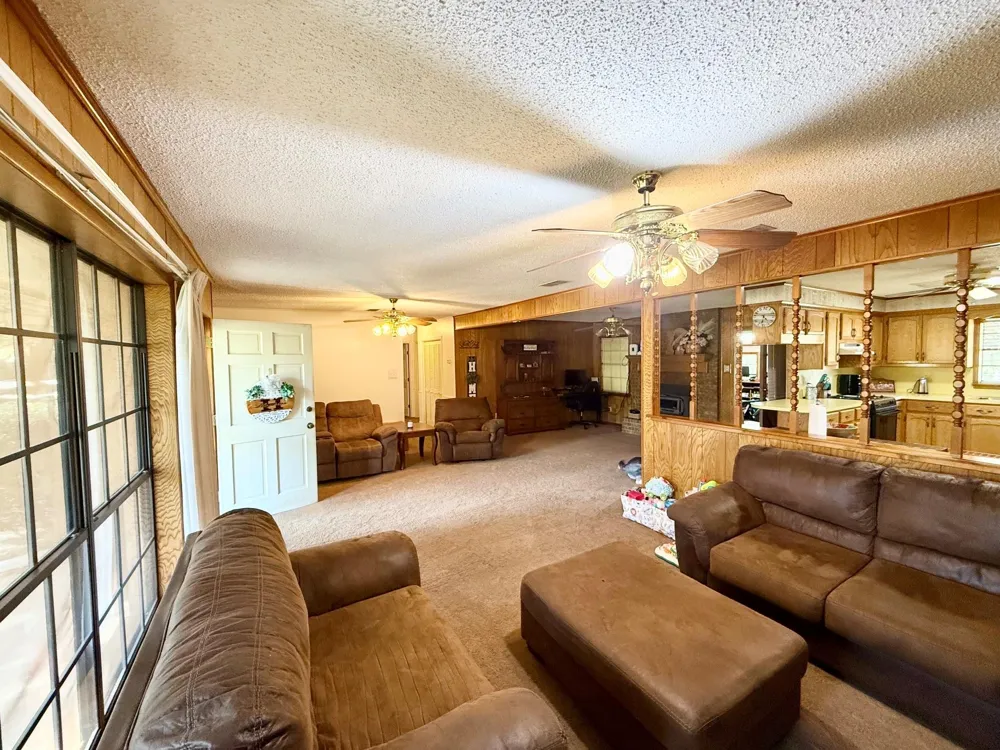 5096 Us Highway 287 Grapeland, TX 75844