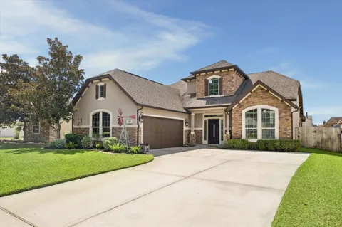 202 Wyndemere Drive