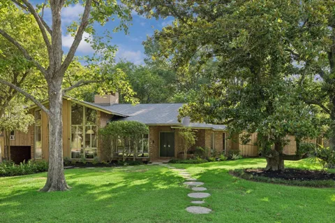1119 Green Valley Drive