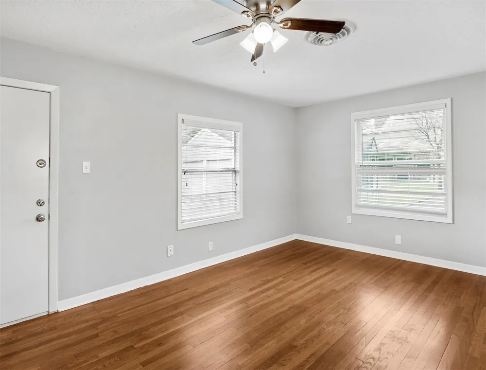 6421 Teluco Street Houston, TX 77055