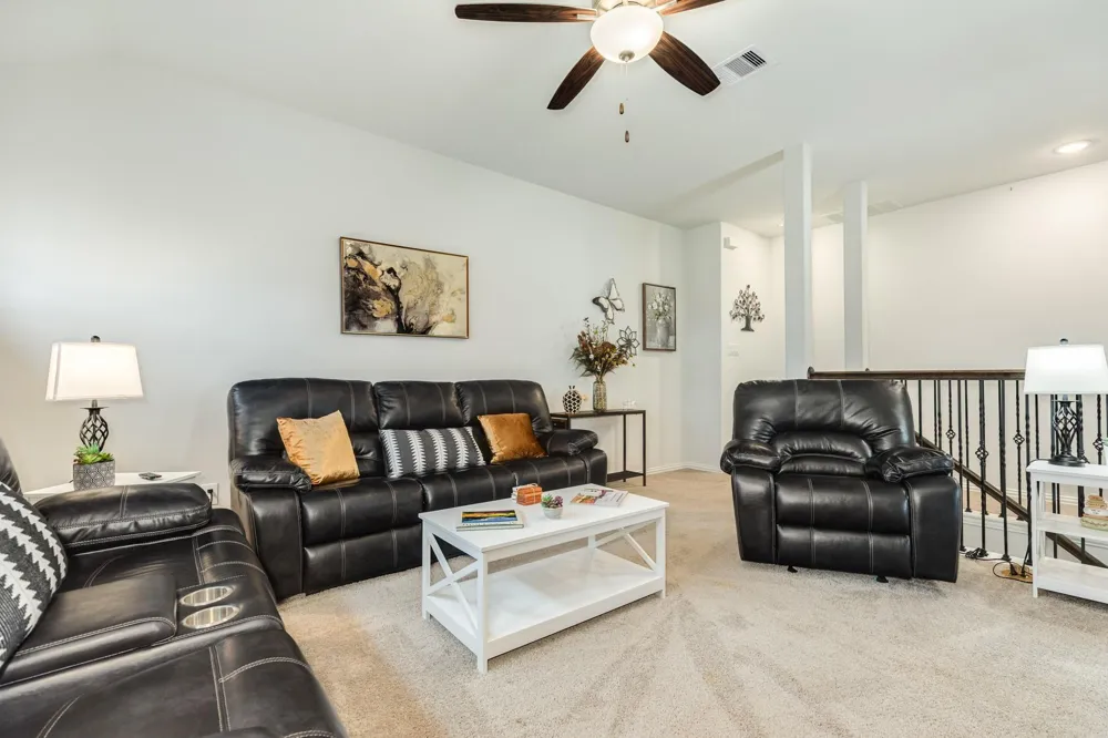 7117 Elgin Street Pearland, TX 77584