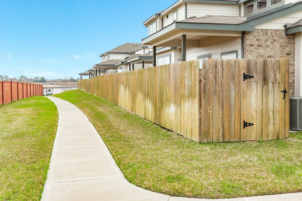 7117 Elgin Street Pearland, TX 77584