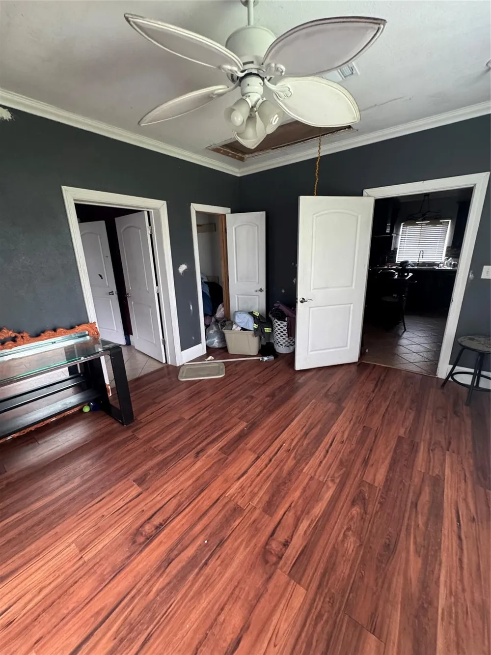 880 Prairie Street Beaumont, TX 77701