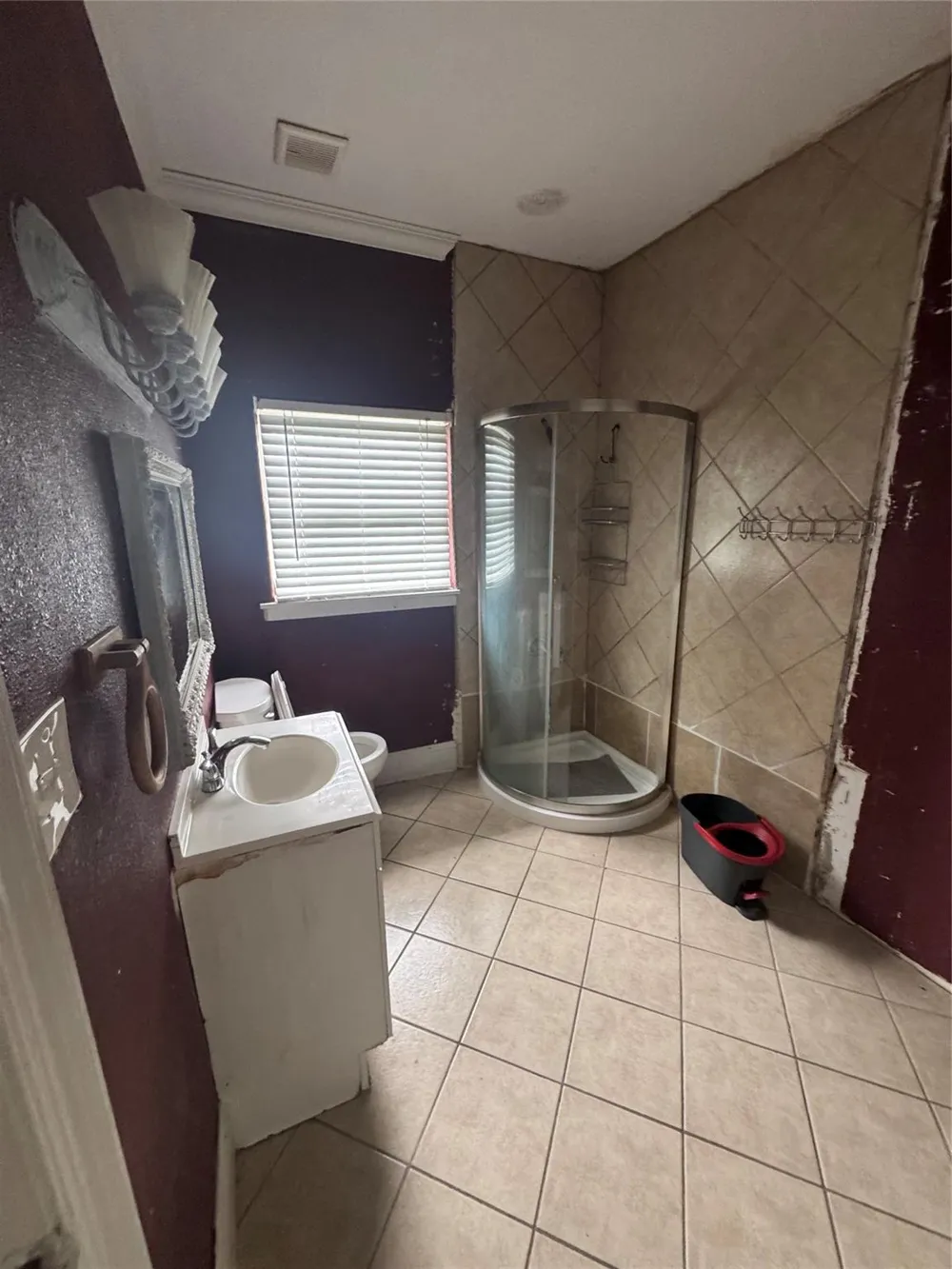 880 Prairie Street Beaumont, TX 77701