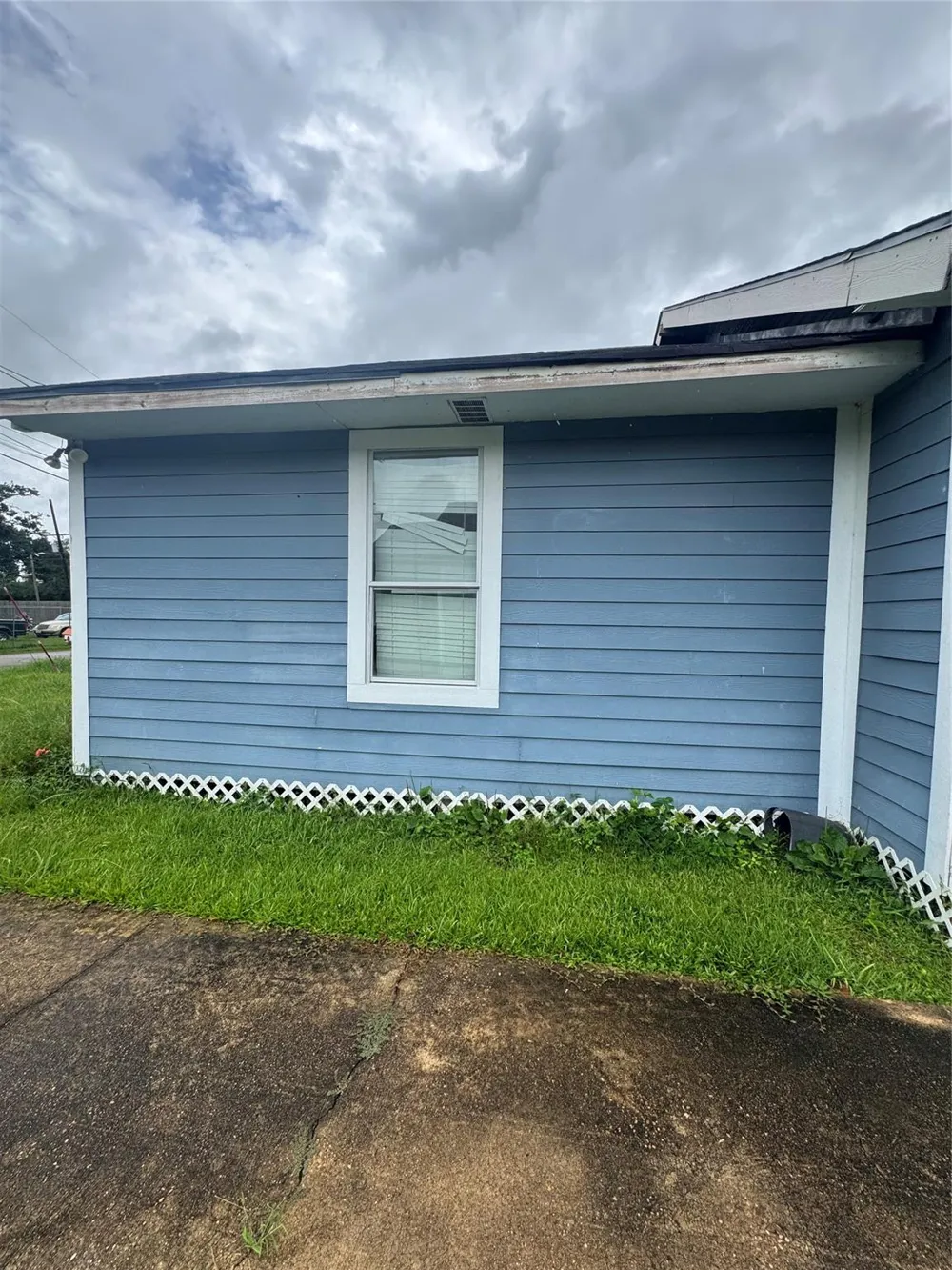 880 Prairie Street Beaumont, TX 77701