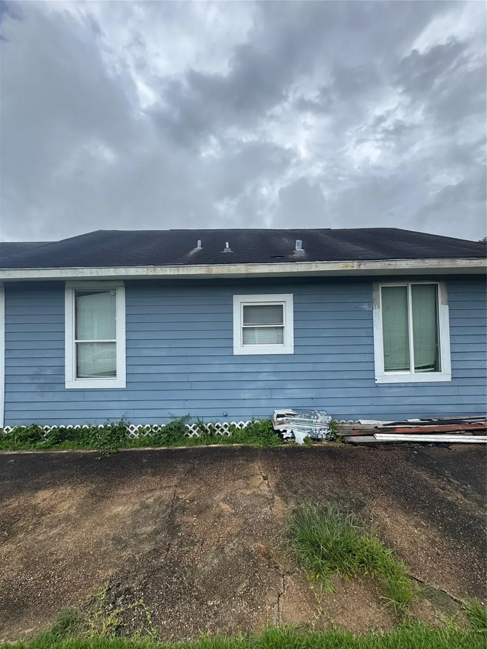 880 Prairie Street Beaumont, TX 77701