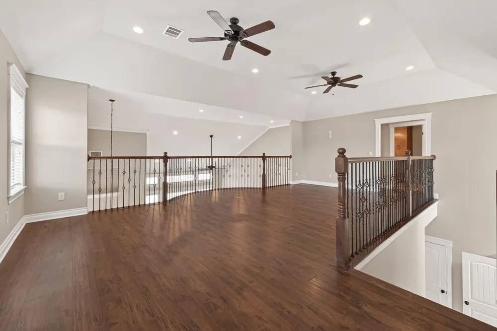 912 Roberts Street East Bernard, TX 77435