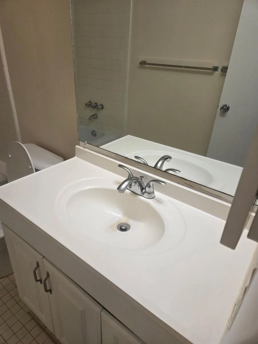 2302 SUNRISE BOULEVARD #105 Fort Pierce, FL 34982