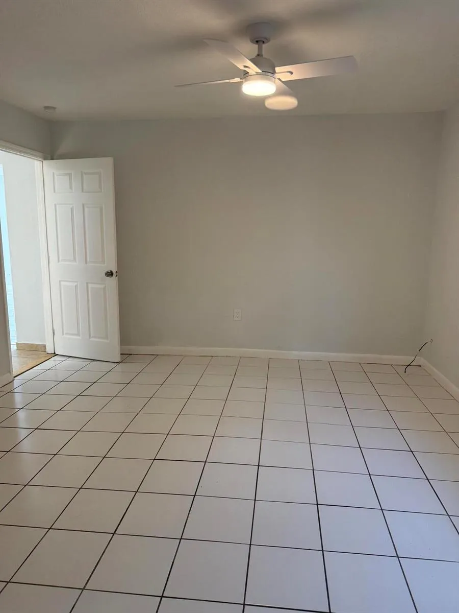 3830 DAVIS ROAD Palm Springs, FL 33461