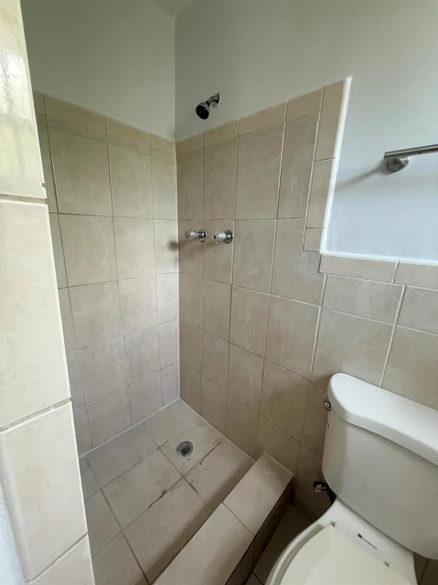 3830 DAVIS ROAD Palm Springs, FL 33461
