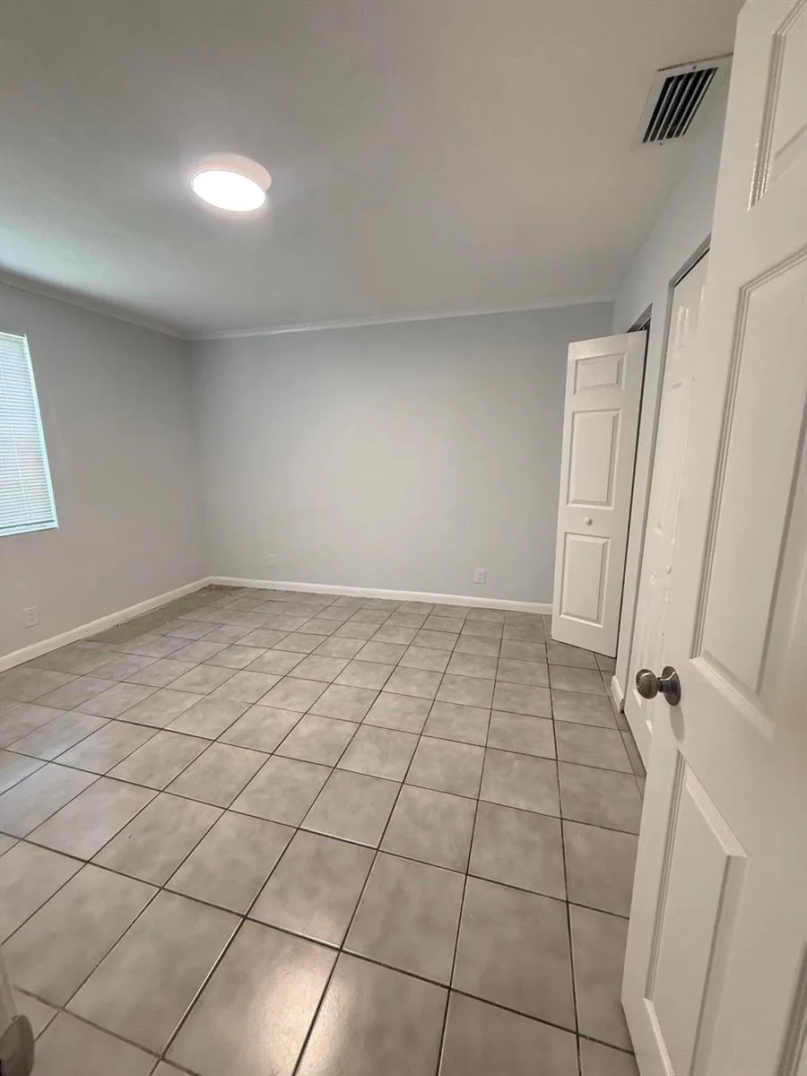 3830 DAVIS ROAD Palm Springs, FL 33461