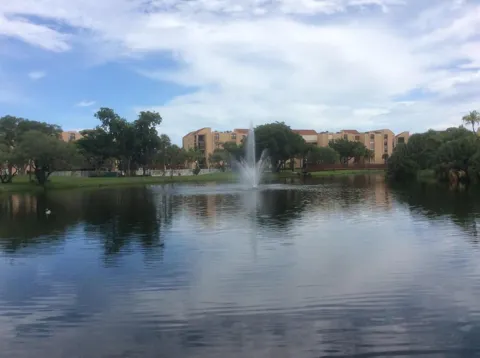 955 DOTTEREL ROAD #2307
