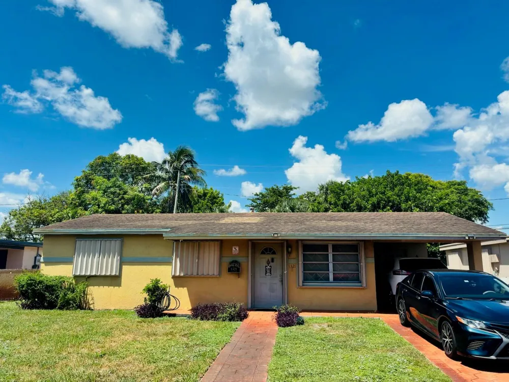 1321 NW 32nd Avenue Lauderhill, FL 33311