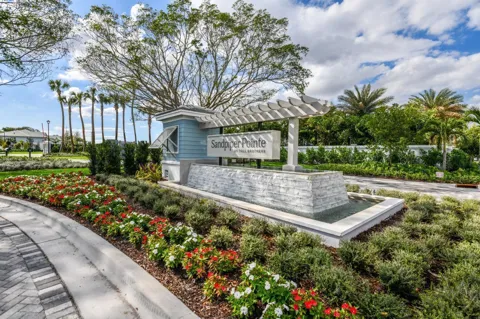 540 Sanderling Circle