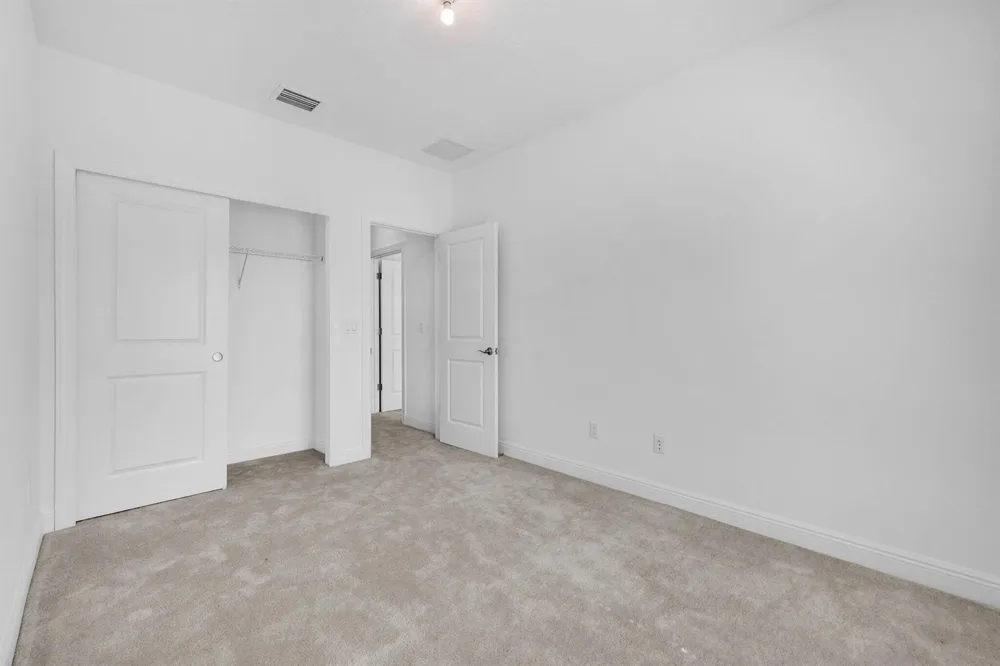 540 Sanderling Circle Deerfield Beach, FL 33442