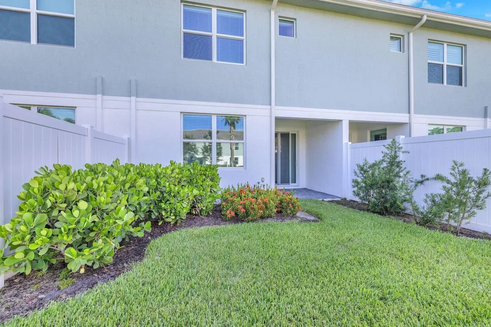 540 Sanderling Circle Deerfield Beach, FL 33442