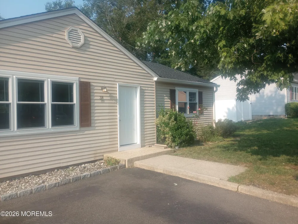3 Primrose Lane #B Jackson, NJ 08527