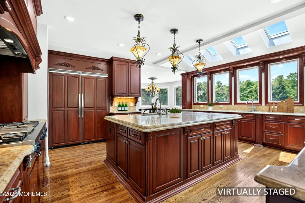 1 Parkwood Lane Colts Neck, NJ 07722