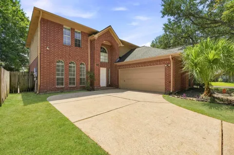 1925 Lori Court