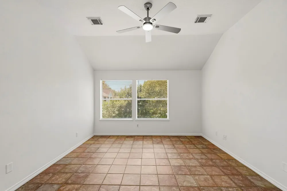 1925 Lori Court Seabrook, TX 77586