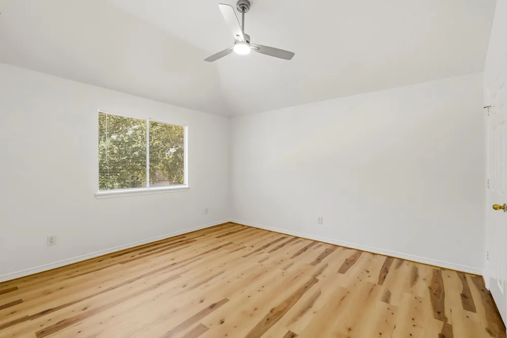 1925 Lori Court Seabrook, TX 77586