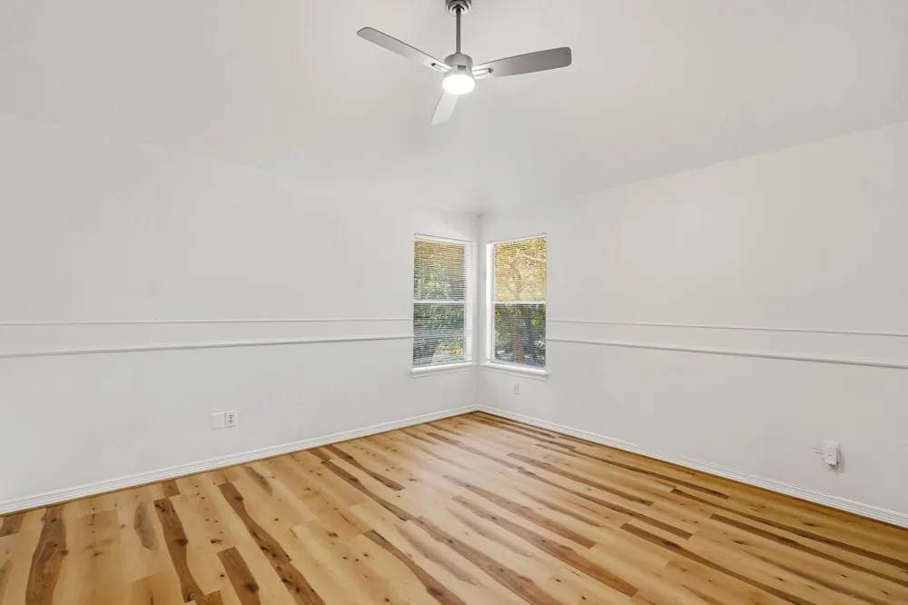 1925 Lori Court Seabrook, TX 77586