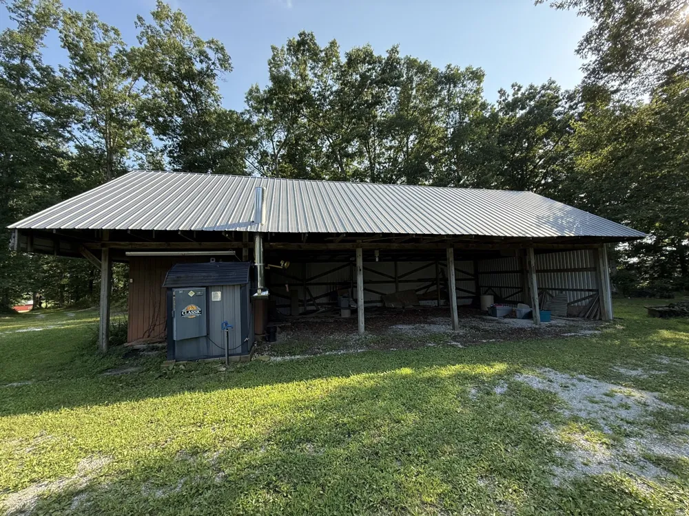 8607 Crossville Hwy Sparta, TN 38583