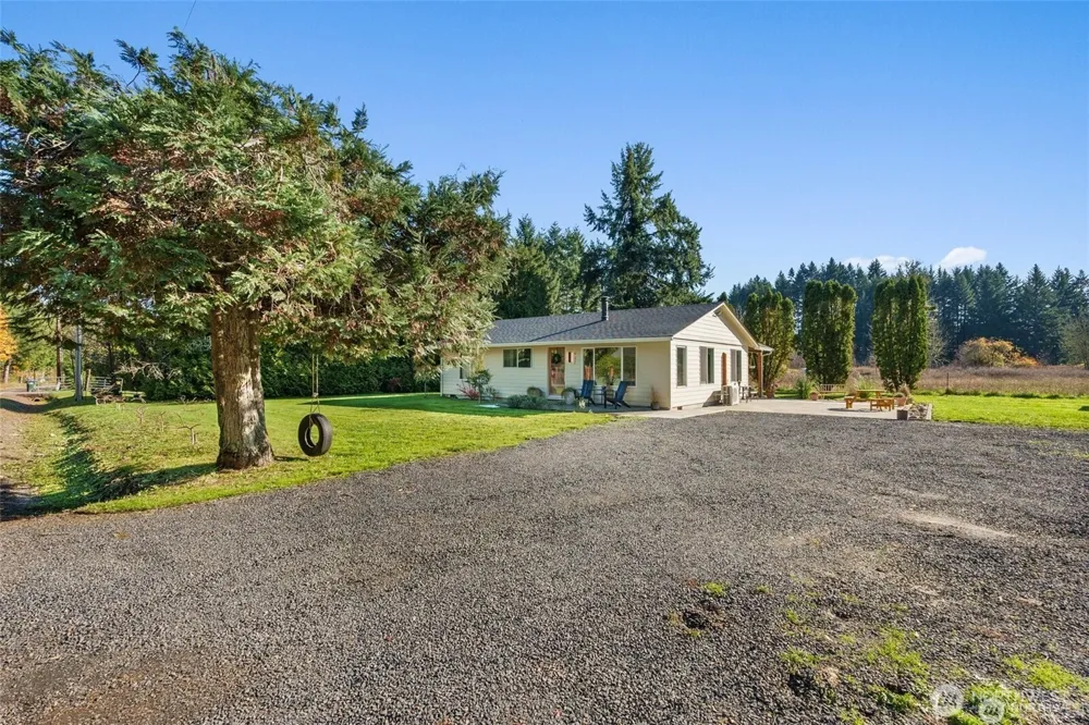 907 Byham Road Winlock, WA 98596