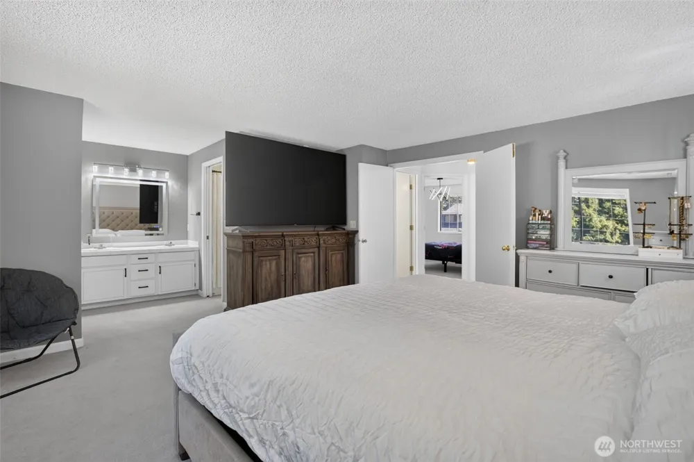 14002 NE 7th Circle Vancouver, WA 98684