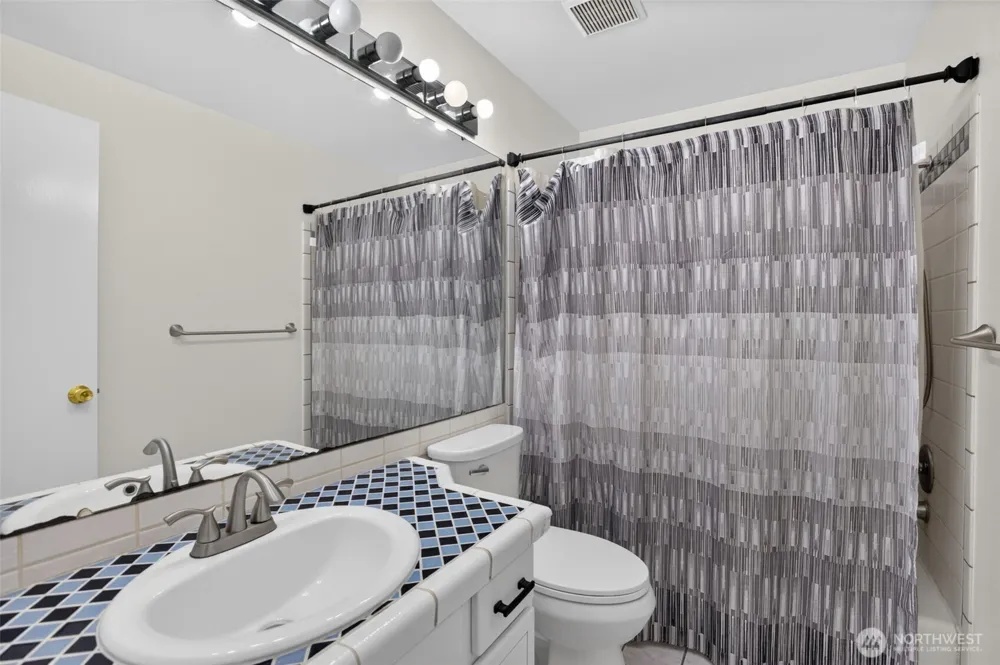14002 NE 7th Circle Vancouver, WA 98684