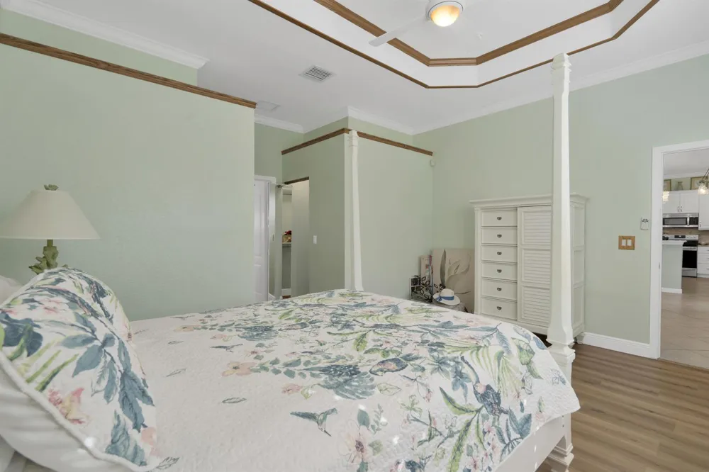 5411 Place Lake Drive Fort Pierce, FL 34951