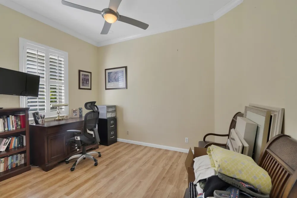 5411 Place Lake Drive Fort Pierce, FL 34951