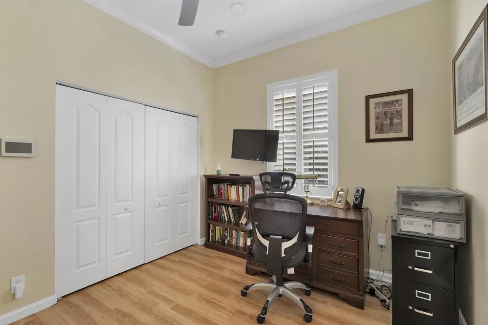 5411 Place Lake Drive Fort Pierce, FL 34951