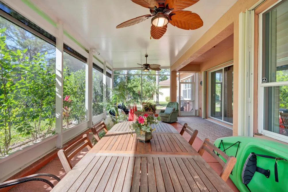 5411 Place Lake Drive Fort Pierce, FL 34951