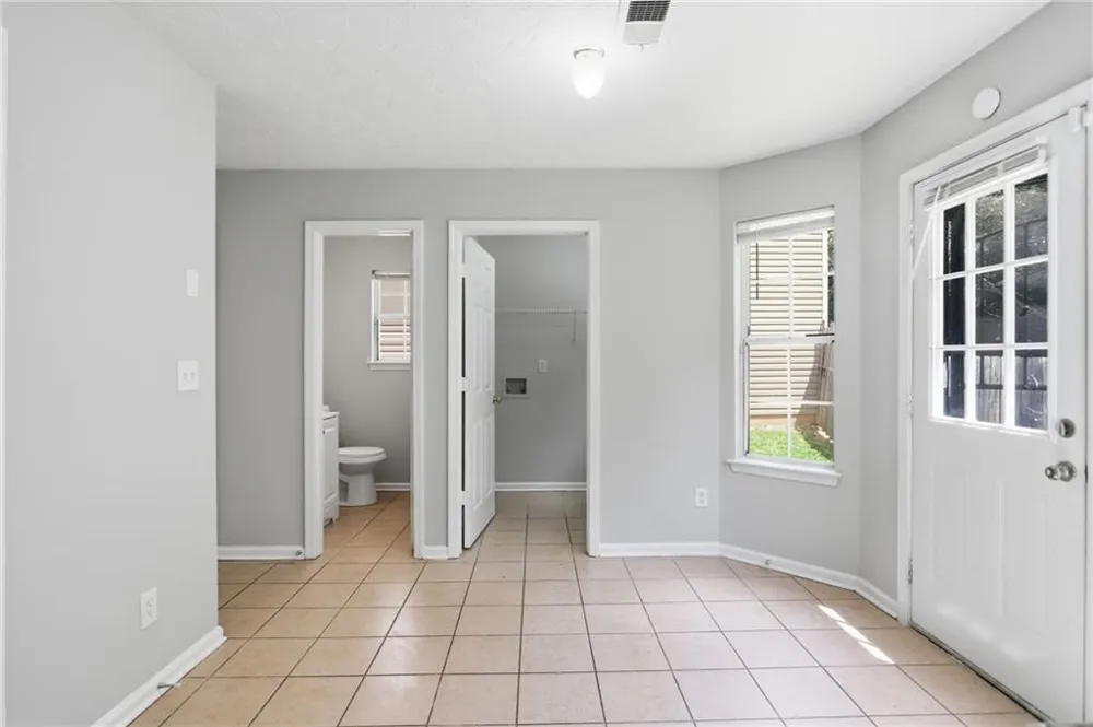 2545 Carolina Ridge Riverdale, GA 30296