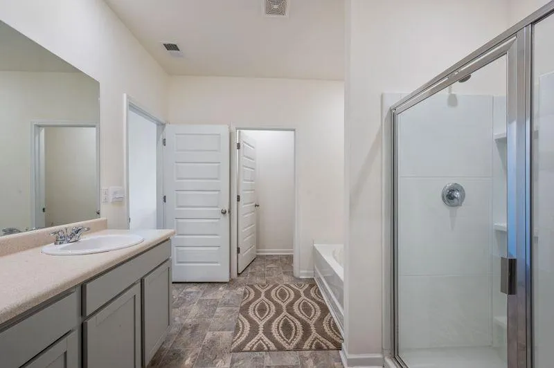 647 Graham Campbell Lane Statham, GA 30666