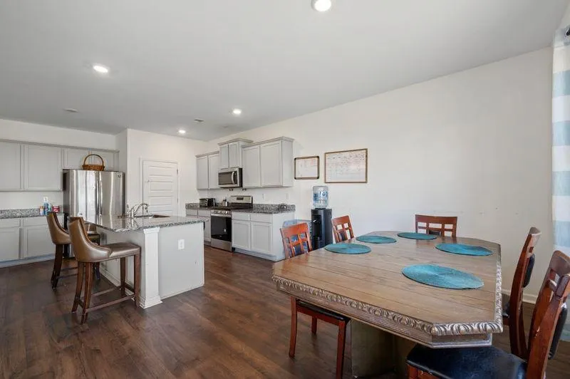 647 Graham Campbell Lane Statham, GA 30666