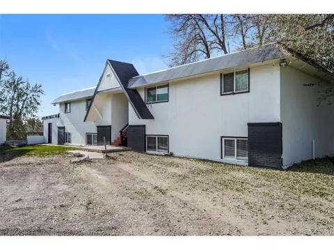 2107 Preuss Road