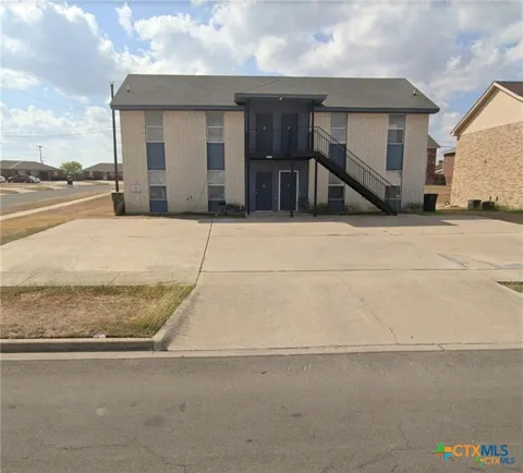 1501 Benttree Drive