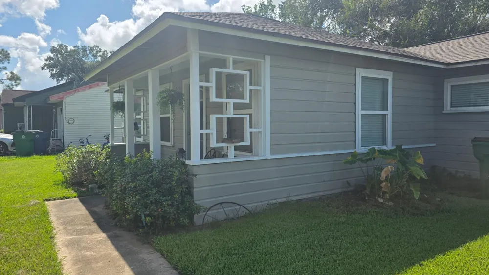 1208 Chevy Chase Drive Angleton, TX 77515