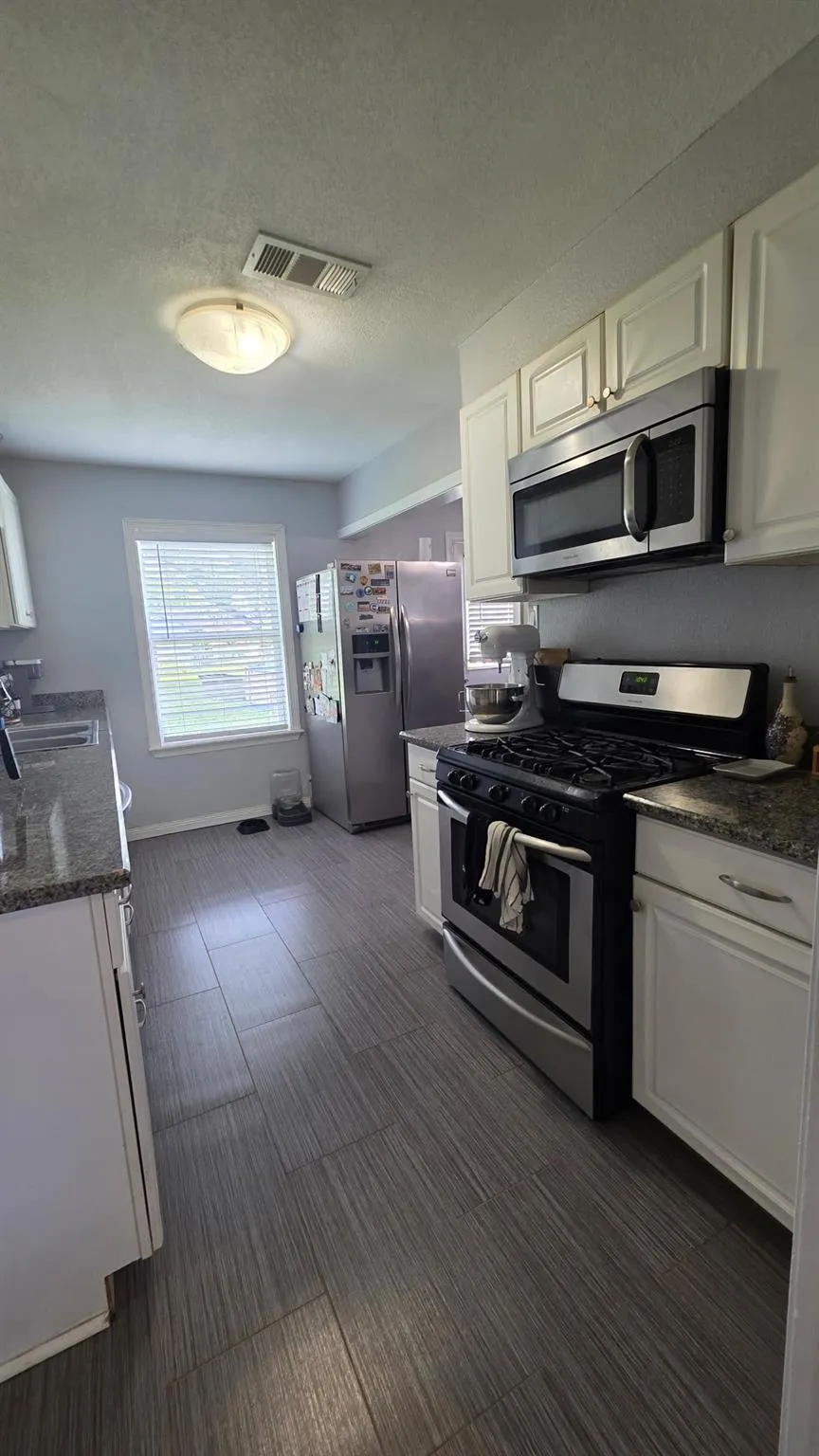 1208 Chevy Chase Drive Angleton, TX 77515