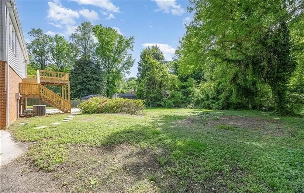 305 Rollingwood Road Jamestown, NC 27282