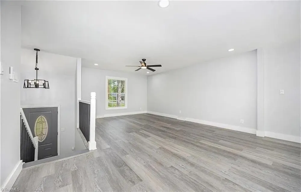 305 Rollingwood Road Jamestown, NC 27282