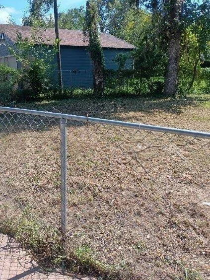 905 Arcola Street Angleton, TX 77515