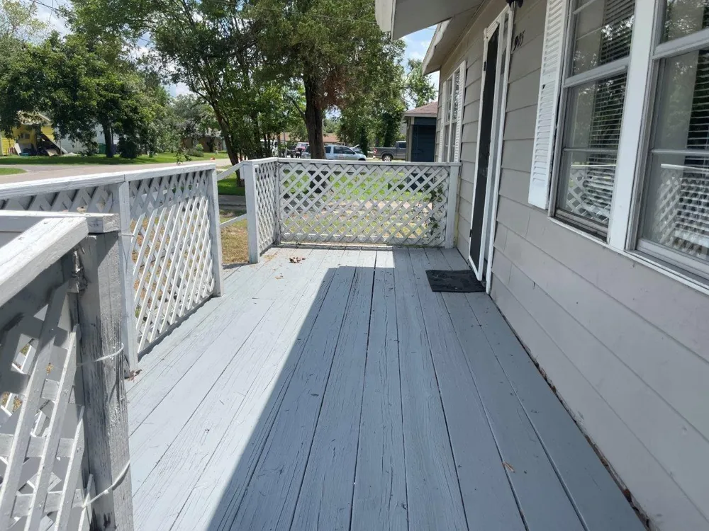 905 Arcola Street Angleton, TX 77515