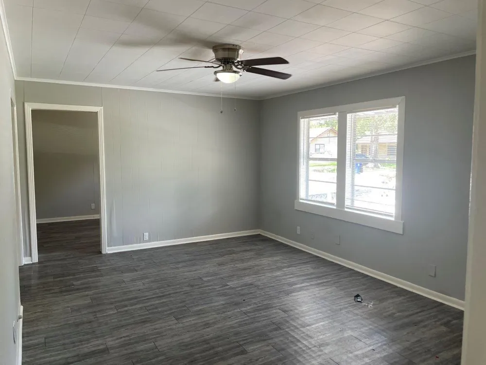 905 Arcola Street Angleton, TX 77515