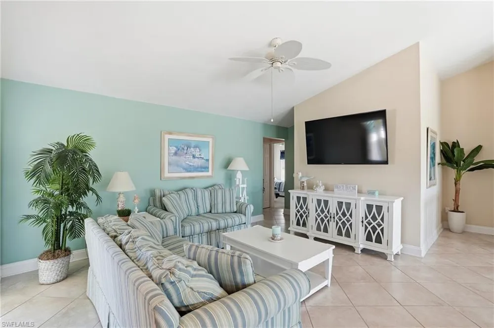 468 Capri Court Marco Island, FL 34145