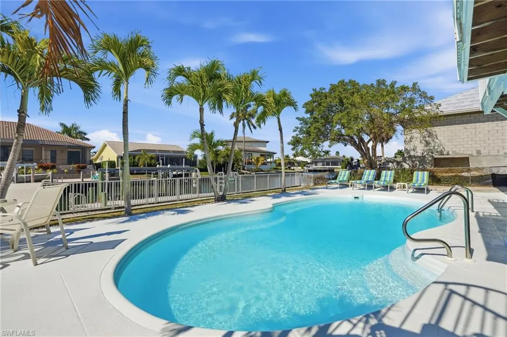 468 Capri Court Marco Island, FL 34145