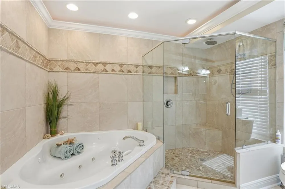 468 Capri Court Marco Island, FL 34145
