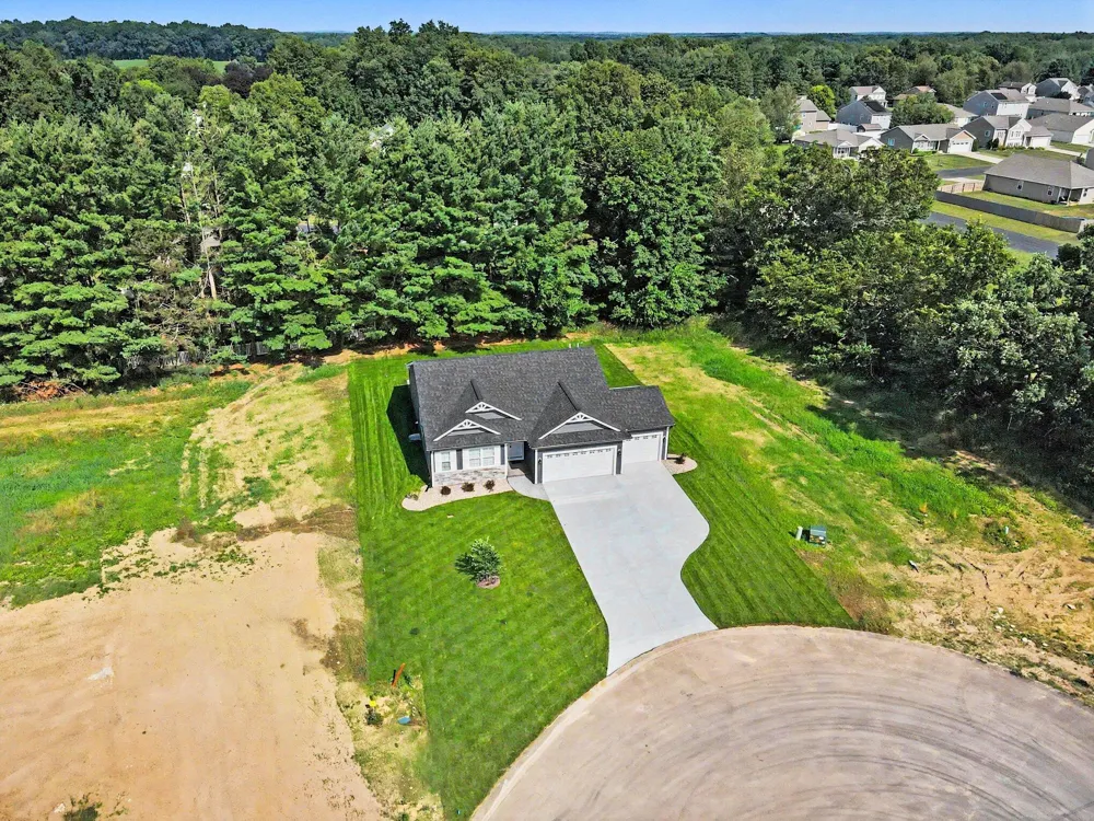 4490 Wesley Circle Comstock Charter Township, MI 49048